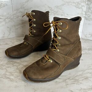 Timberland Brown Nubuck Leather Lace Up Wedge Boots size 9.5